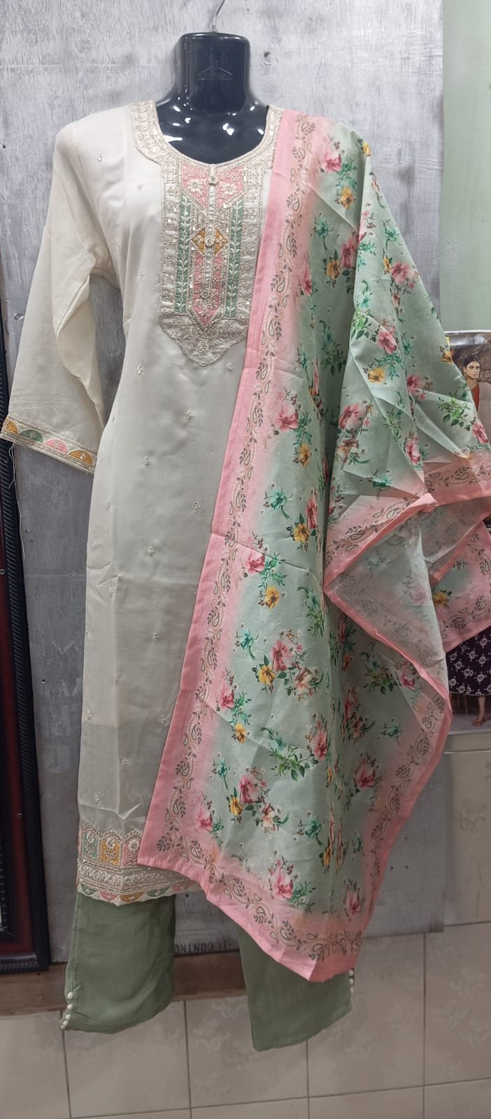 3 PCS SET GRAND KURTIS