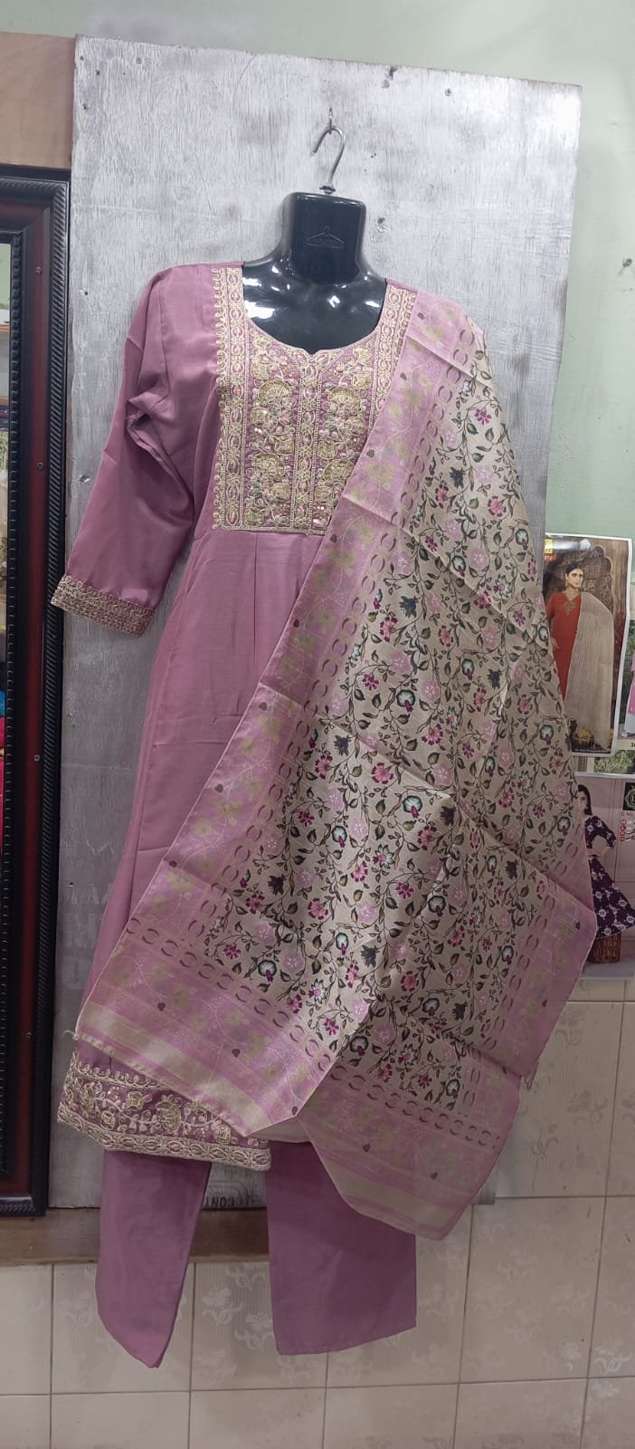 GRAND UMBRELLA KURTIS