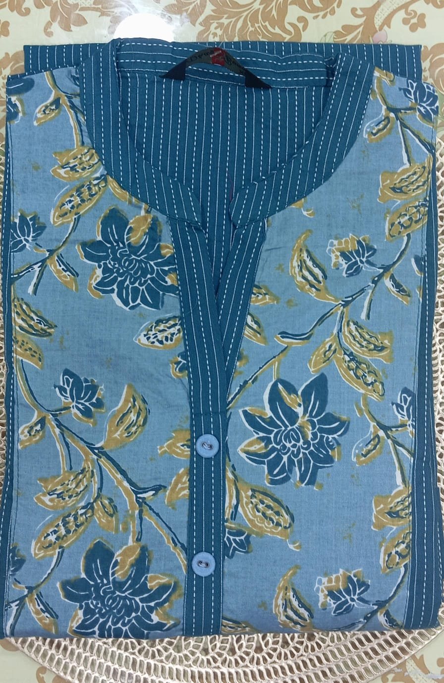 SIDE OPEN KURTIS